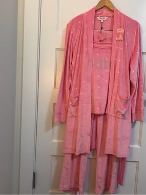 Juicy Couture Soft Pink 3-Piece Sleep Set - Robe, Cami & Pants